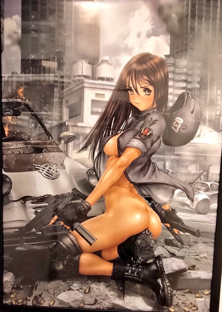 「ヴァニラ画廊さんで開催中の大人向け士郎正宗先生展みてきました! デジタルだからこ」|クサのイラスト