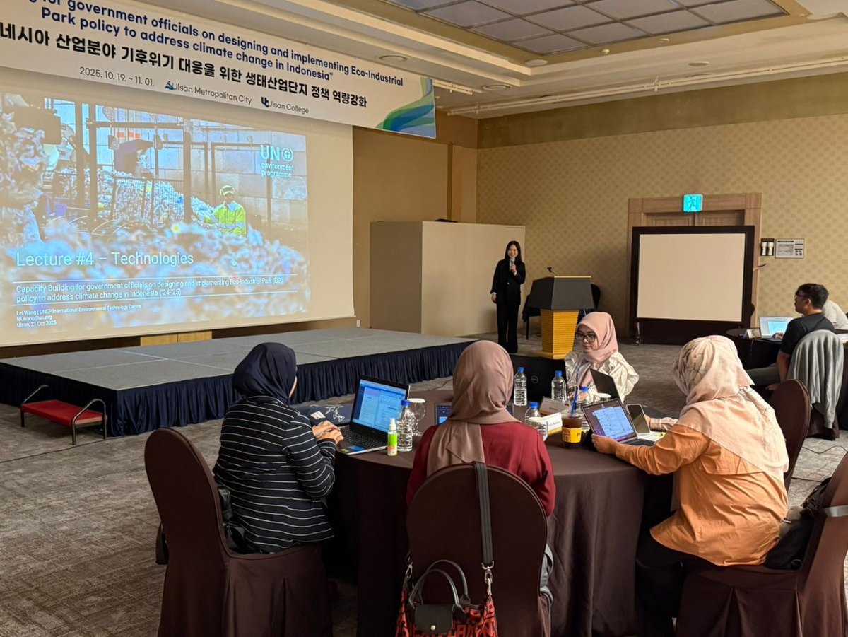 🇮🇩 @UNEP_IETC joined capacity building for Indonesian Ministry of Industry officials on designing &amp; implementing Eco-Industrial Park policies🌿

📍 Ulsan, Republic of Korea | 21–23 Oct 2025
Co-organized by @KOICA_Official, Ulsan Metropolitan City &amp; Ulsan College