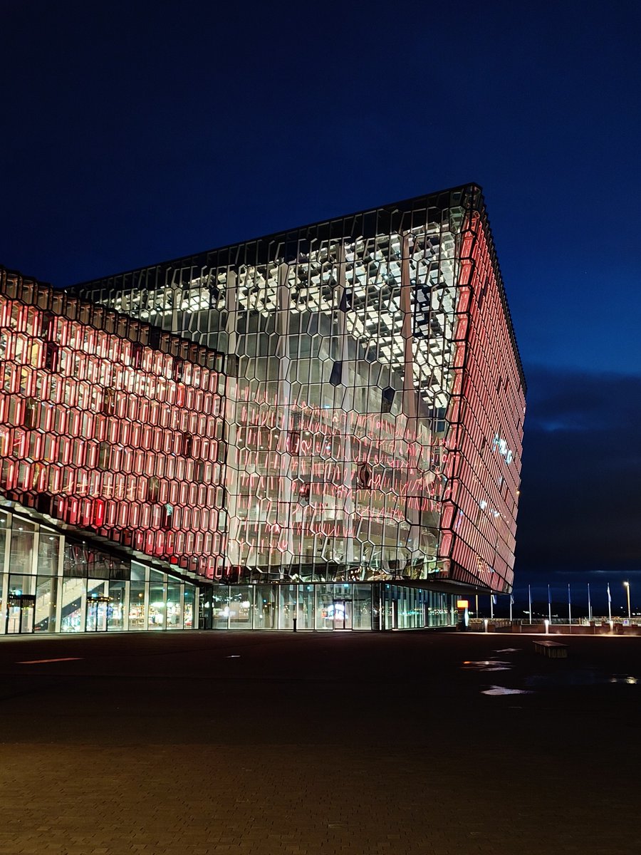 Good morning from Harpa Concert Hall. It's around eight and still this dark, the wind cold enough to remind me that winter's coming.

#Reykjavík