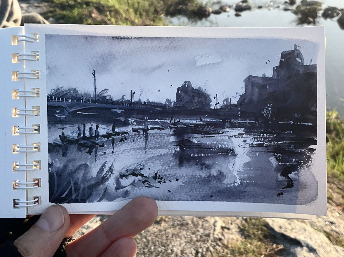 Little sketch of Demachiyanagi this afternoon
#pleinair #watercolor #kyoto