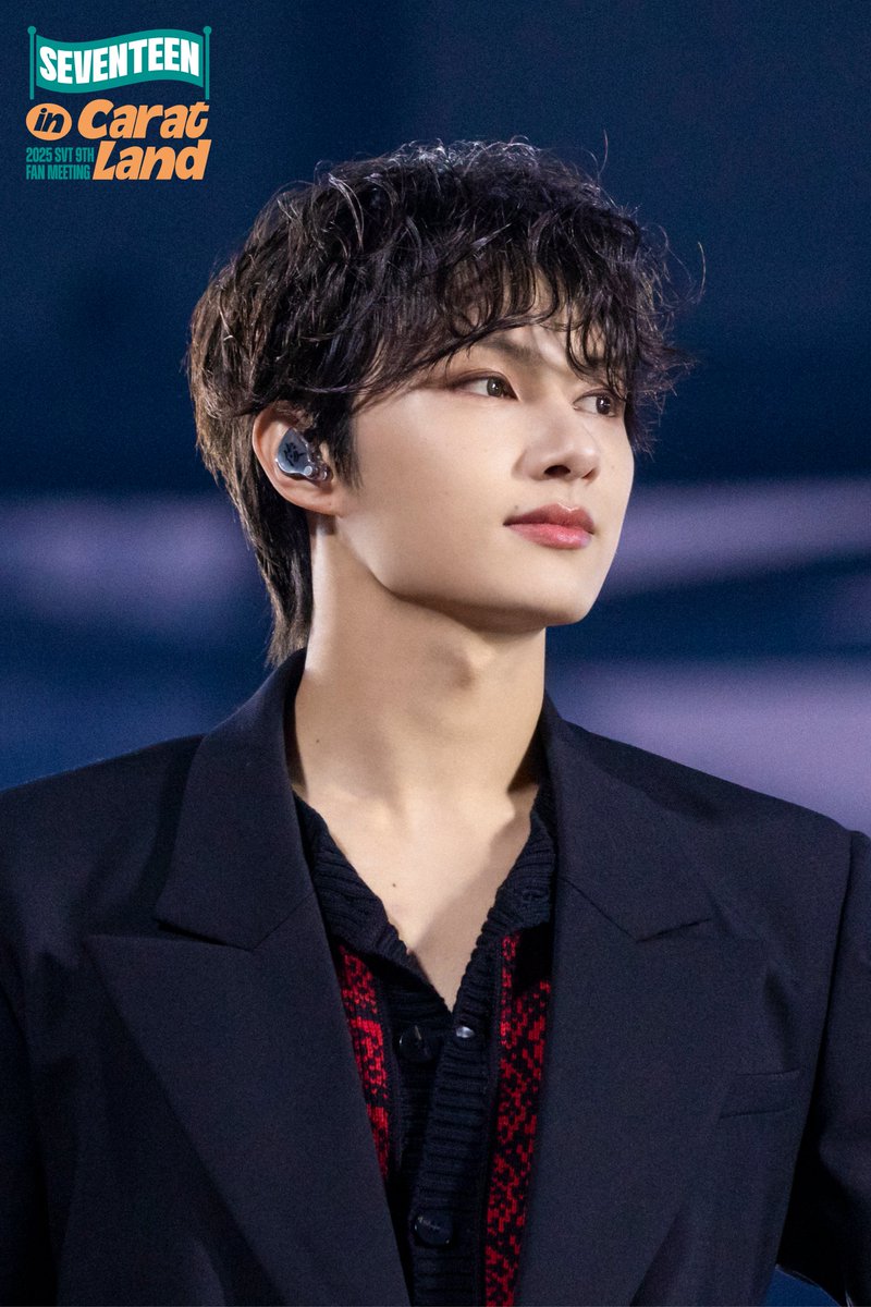 pledis_17's tweet image. 2025 SVT 9TH FAN MEETING &lt;SEVENTEEN in CARAT LAND&gt; MEMORY BOOK+ Preview Cuts
๐๏ธ RELEASE : 25.11.03ใ
ฃMonใ
ฃKST
#SEVENTEEN #์ธ๋ธํด
#SVTinCARATLAND
#2025์บ๋ฟ๋๋๋ฉ๋ชจ๋ฆฌ๋ถ