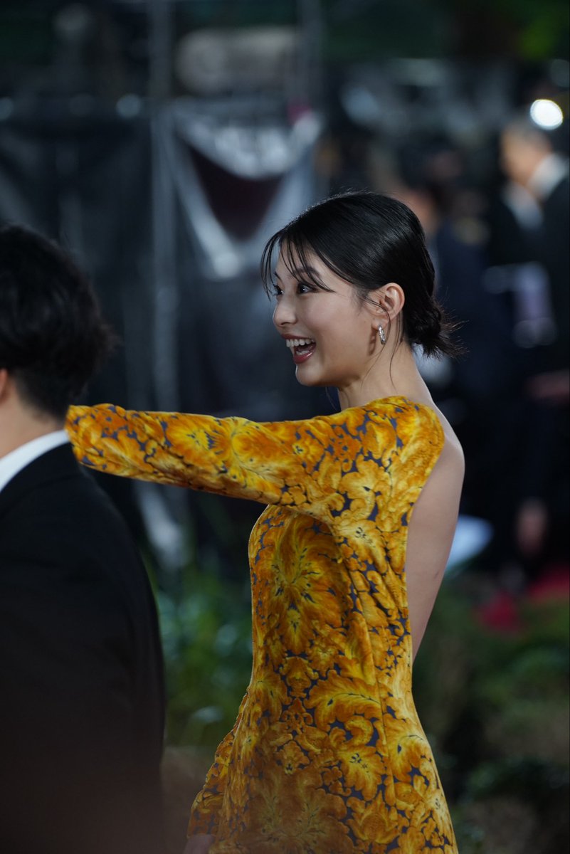 Frank99II's tweet photo. 251027 第38回東京国際映画祭2025 レッドカーペット　出口夏希さん
超可愛かった🫰😍 @natsuki_deguchi https://t.co/NCvCx0WSN4