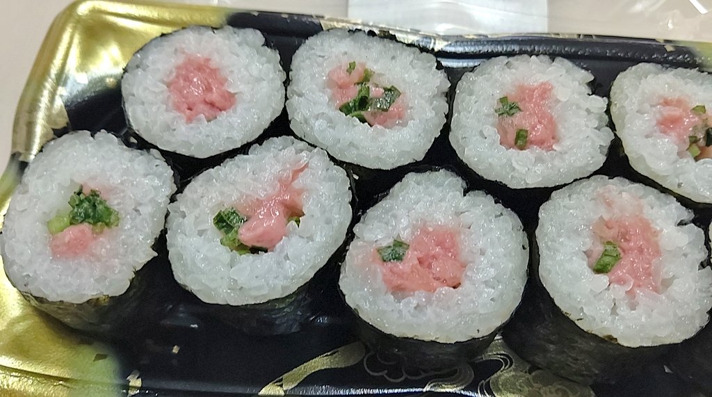 まあそんなわけで、今日のランチこうなりましたよね、ええ。