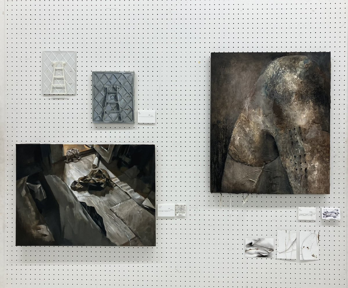 女子美祭の二人展「鏡」終了しました。見に来てくれた方、誘ってくれた山崎さん。ありがとうございました。<a href="/wwm_y_/">︎︎✧</a>