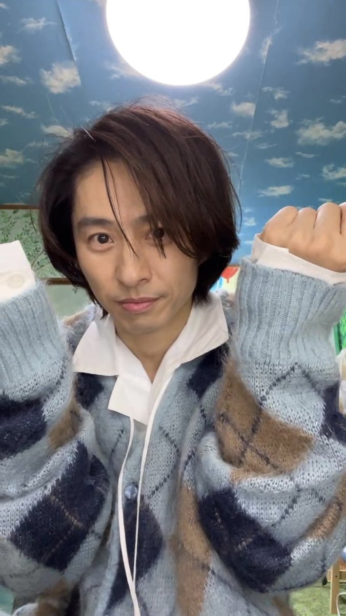 KenV6Leo's tweet image. 大好きっ🧡🧸
#瞬間電報健 #三宅健