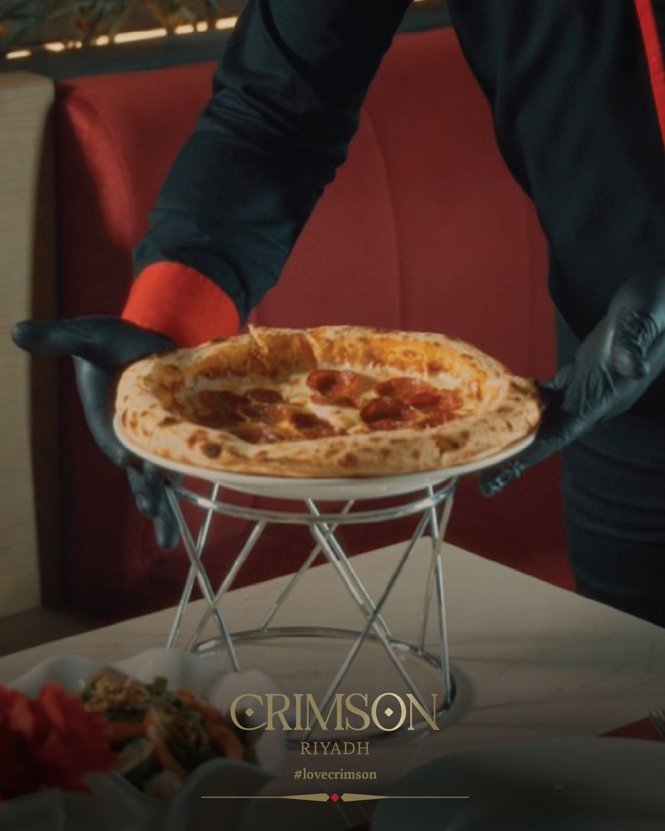 ببروني بيتزا |Pepperoni Pizza 
ألذ بيتزا بانتظارك .. والآن خصم 10% على جميع أنواع البيتزا لا يفوتك !
crimson.sa/qr-menu