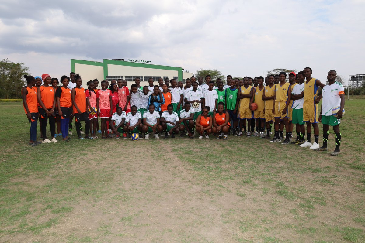 TEAU_Kitengela's tweet image. The East African University launched new sports kits for our football, volleyball &amp;amp; basketball teams! 

The event was officiated by Mr. Abdinoor Maalim Mohammed, representing the BOT.

#MondayNightFootball  #SportsDevelopment #StudentEmpowerment #MondayMotivation
