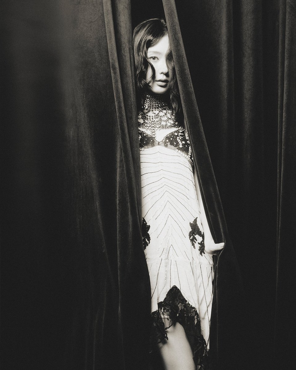 official_i_dle's tweet image. 미연 (MIYEON) 'Reno (Feat. Colde)' Concept Image #2

Digital Single [Reno (Feat. Colde)]
Pre-Save miyeon.lnk.to/Reno
❤️‍🔥 2025.10.28. 6PM (KST)

2nd Mini Album [MY, Lover]
Pre-Save miyeon.lnk.to/MY_Lover
🩵 2025.11.03. 6PM (KST)

#아이들 #idle
#미연 #MIYEON
#MY_Lover
#Reno