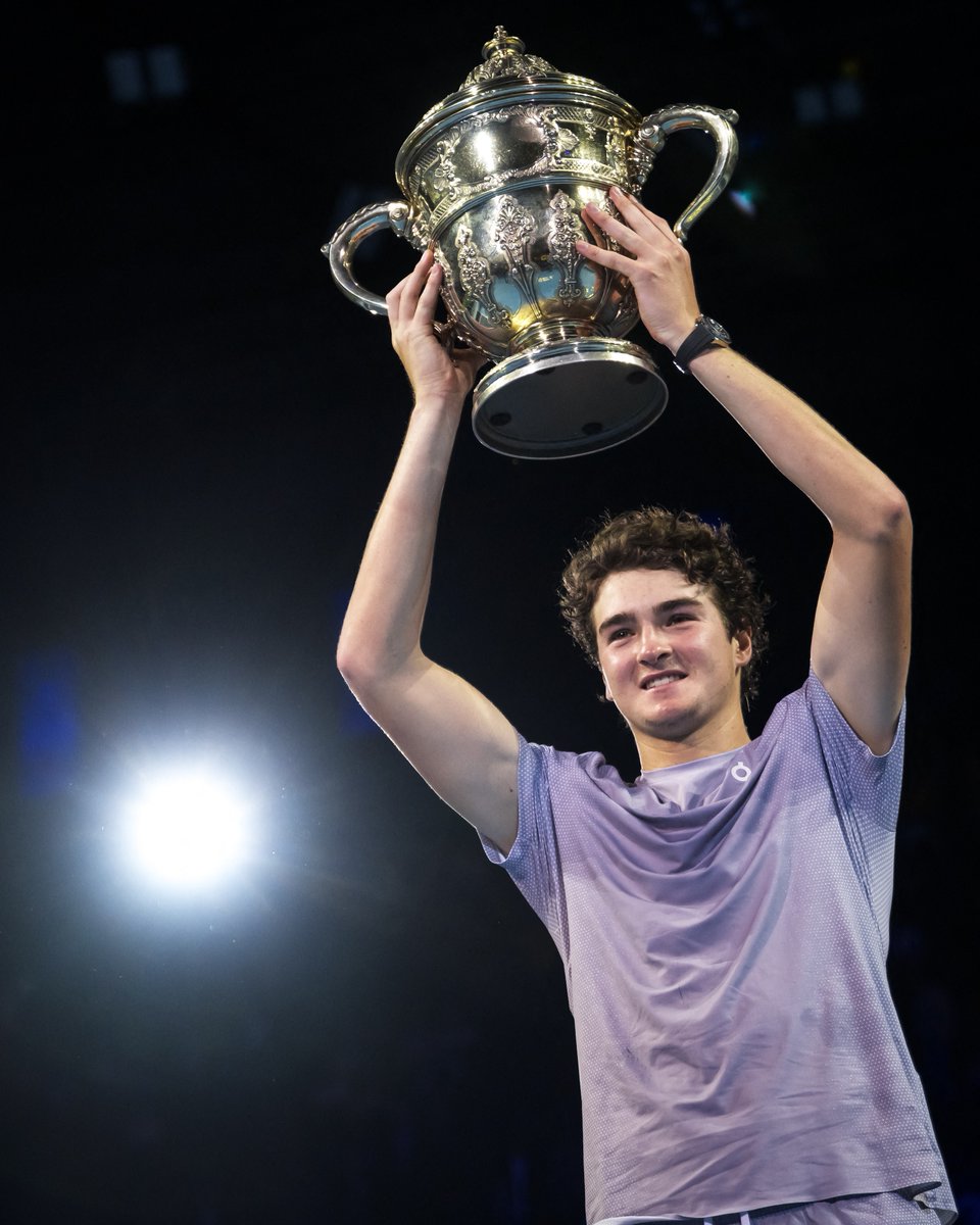 19-year-old Joao Fonseca with his first ATP 500 title 🏆

The Brazilian makes his top 30 debut 📈