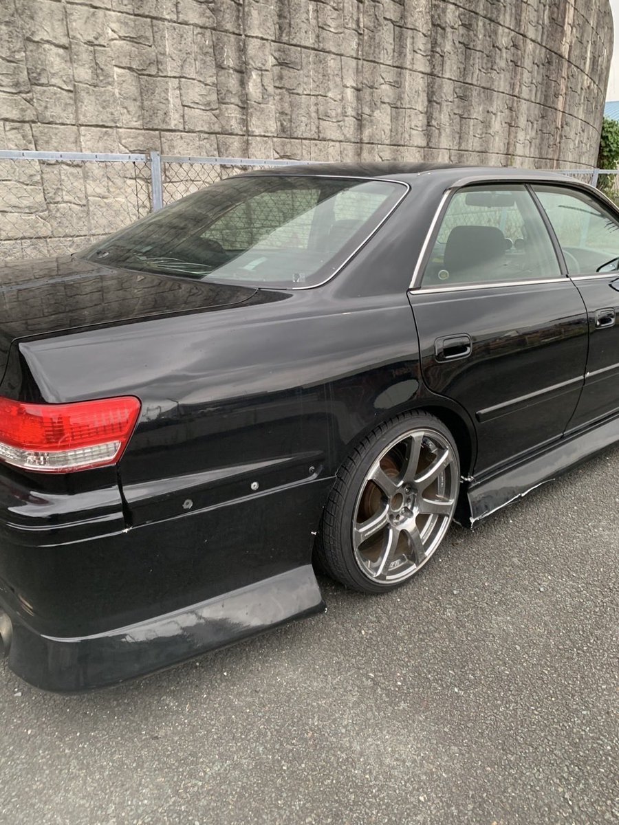 GX100改売ります! ツアラーVの車両からGXの箱に全て載せ替えしました🔥エンジンはもちろん1jz-gte(実働14万キロ)ミッションr154 どちらも公認取ってます!車検は今年の3月に取ったばかりなので約１年半残ってます!
KAAZのLSD、blitzインタークーラー、社外ラジエーター、社外ヘッドライト、追記↓