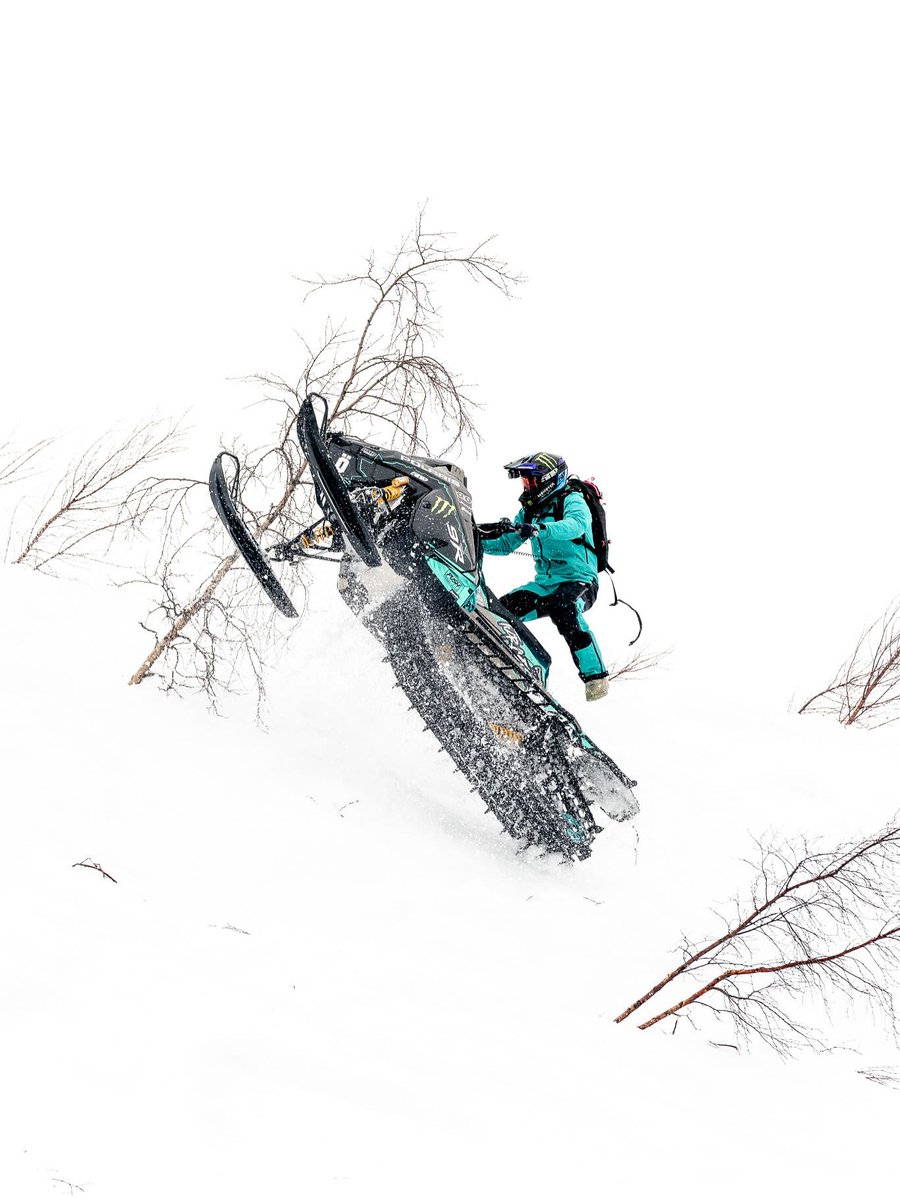 polarisjpn's tweet image. 毎日がウインターシーズンへのカウントダウン。❄️

#PolarisSnow #snowmobiles #snow
polarissnowmobile.jp