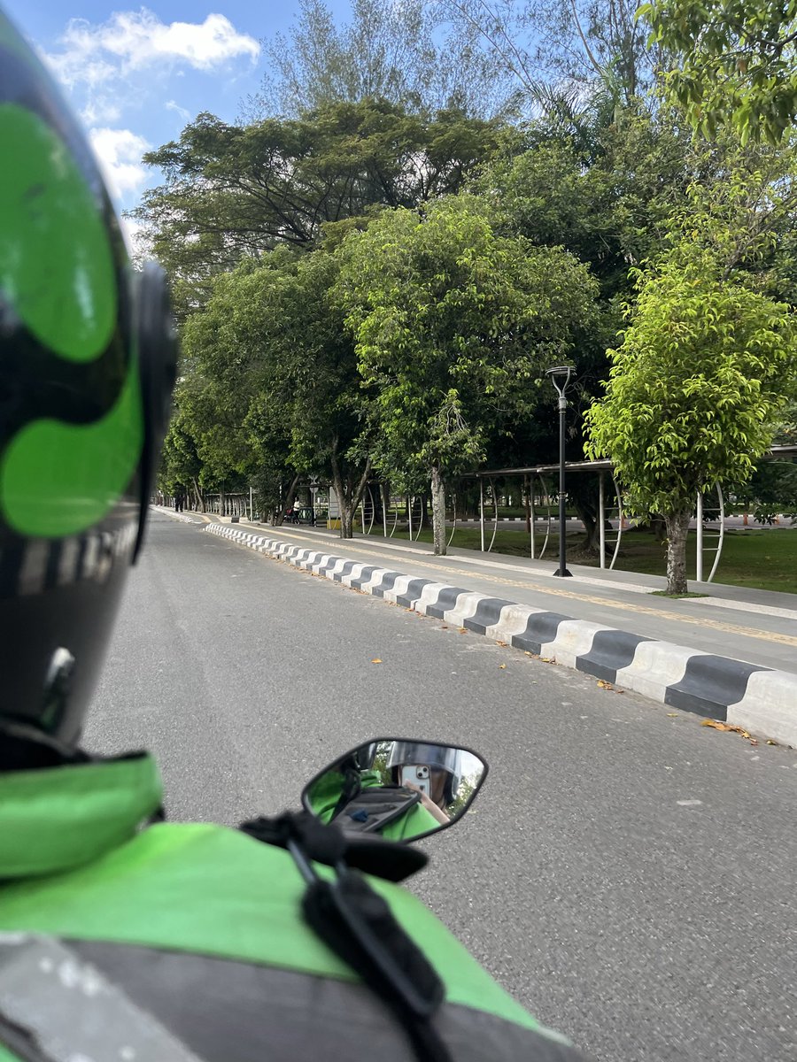 kira. 🍎 tweet media