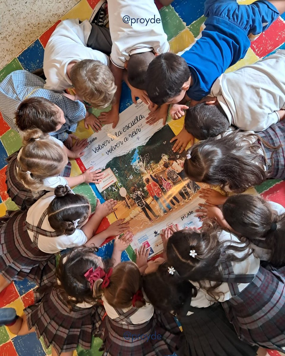 PROYDE's tweet photo. 📚✨ #VolverAlaEscuela es volver a reír.
La educación cambia vidas, abre oportunidades y construye futuro 💛
Conoce nuestra campaña: https://t.co/OIKkoHjZXq https://t.co/xnYB7eSHza
