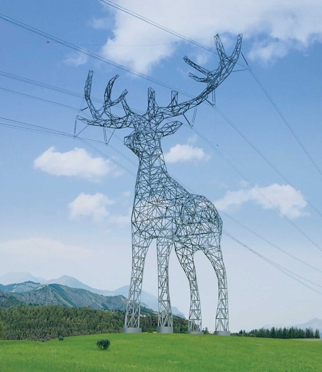 creapills's tweet image. En Autriche, des pylônes électriques prennent la forme d’animaux géants pour sublimer le paysage

Et si les pylônes devenaient des œuvres d’art ? En Autriche, le projet Austrian Power Giants imagine des structures monumentales en forme d’animaux pour transformer les lignes à…