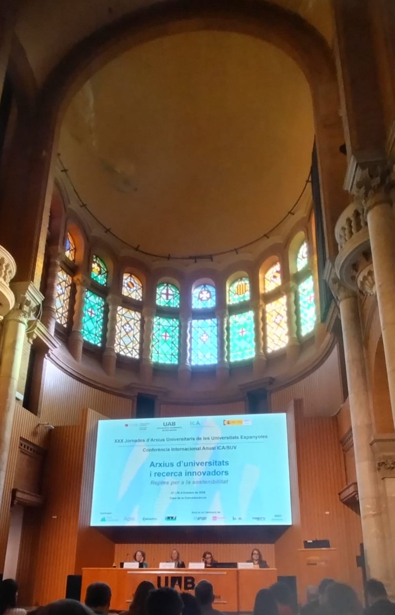 Comenzamos la semana en  las XXX Jornadas de <a href="/CAUCrue/">Comunicación CAU/Crue</a> y la  ICA/SUV 2025 Annual International Conference, los días 27 y 28 de octubre en Barcelona.

Un espacio de intercambio con profesionales de archivos universitarios de todo el mundo. 🌍

#archivosuniversitarios #archives