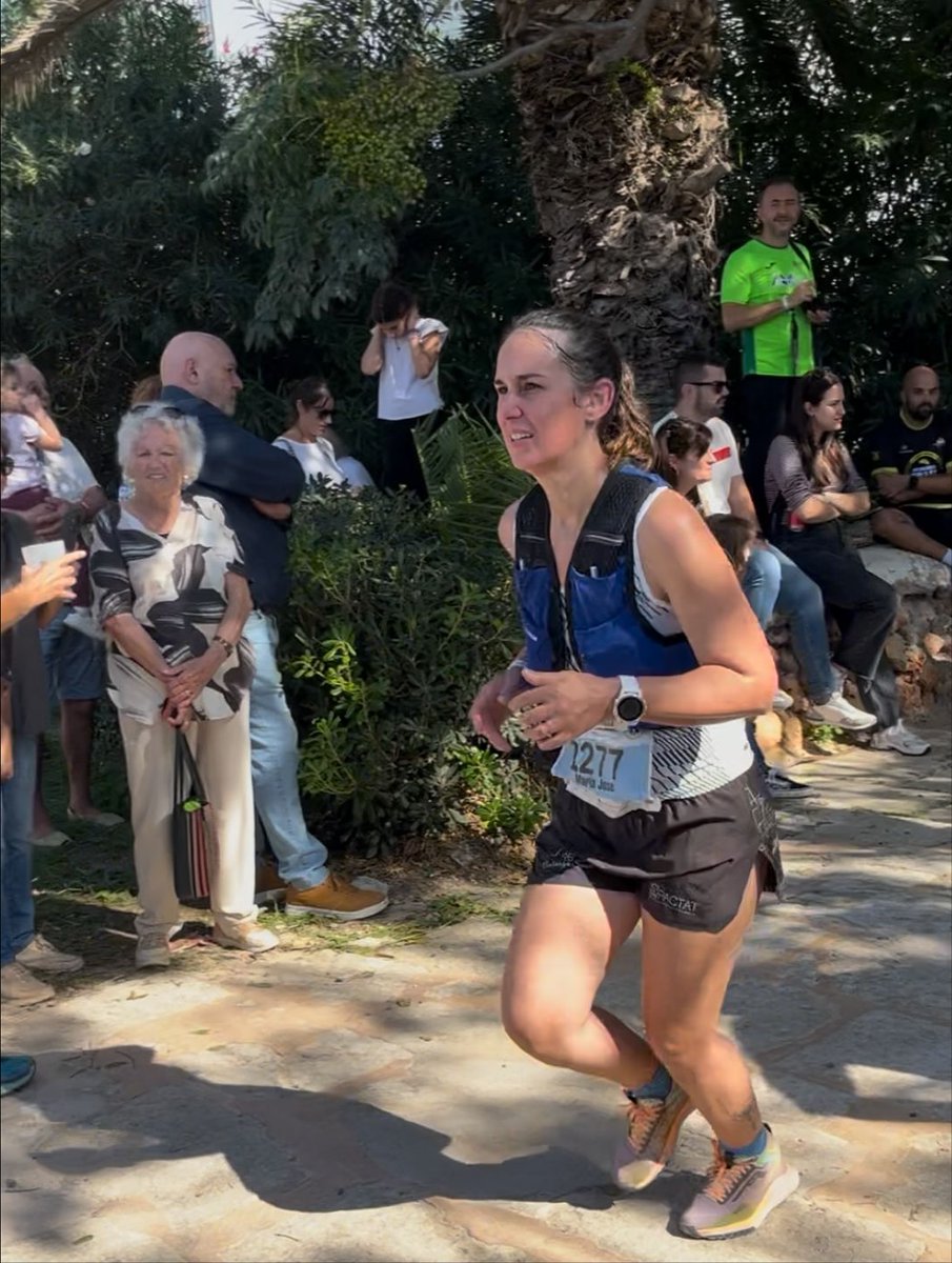 Luciendo la camiseta #FNGFornesLogistics y dejando el listón bien alto un fin de semana más 🏃🏻‍♀️‍➡️🏃‍♂️‍➡️

Este grupo no tiene frenos 🙌🏻