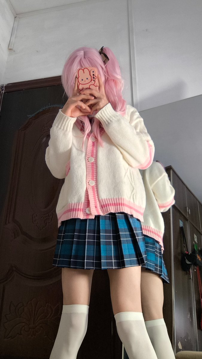 裙子拉那么短是mzk教的www
#伪娘 #男娘