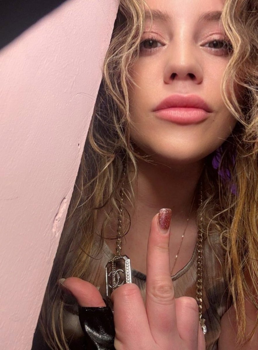 Fuck you
Pay me