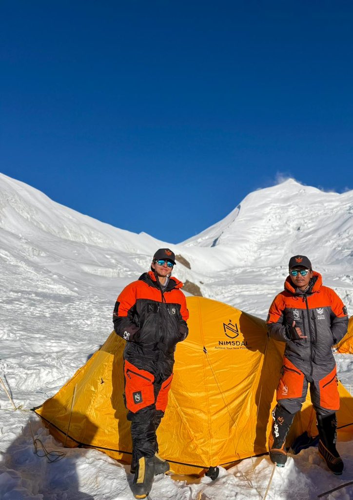 Himlung Himal Summit Success – 26th October 2025, 7:04 AM

Huge congratulations to our Elite Exped team for their successful summit of Himlung Himal (7,126m) yesterday morning! 

Himlung is the perfect mountain to learn the fundamentals of high-altitude climbing, understand your