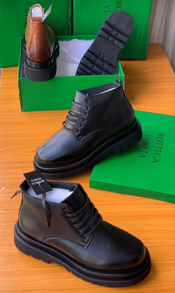 AY The Shoe Plug 🥾🔌 (@ayoniqq) on Twitter photo 🏷️ ₦50,000 🏷️ ₦50,000