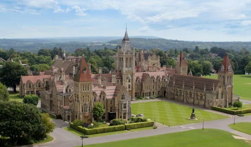 H5adventure's tweet image. In 2006, we started our journey with our very first client — Charterhouse School.

Our goal? To inspire growth, teamwork, and resilience through real outdoor adventure.

From that first expedition, H5 Adventure was born — and the mission hasn’t changed since. 💪🌿

#H5Adventure