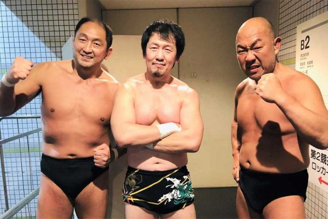 トンガリコーンズ
俺が新日本プロレスに参戦してた時ってさ、マジでキツかった…
俺にだけ当たりキツいんじゃね？？とか、俺にやるラリアットやキックは違うんじゃね？？…とか、腐ってたなぁ…
でも普段は優しいんだよ…
それがまた俺を狂わせる
シンドかった様な楽しかった様な
ね！高岩さん😁