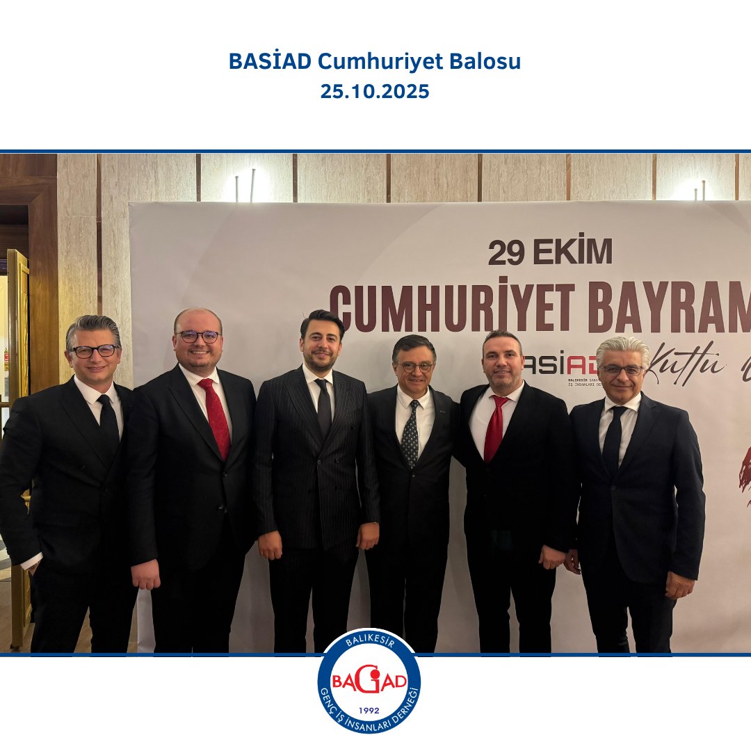 Bagiad_'s tweet photo. Başkanımız Sayın Mert KURŞUN ile birlikte Saymanımız Sayın Tansu IŞIKLAR ve Yönetim Kurulu Üyemiz Sayın Ersin ZENGİN, BASİAD’ın 29 Ekim Cumhuriyet Balosu’na katıldı.
Nazik davetleri için kendilerine teşekkür ederiz.
#Bagiad #Basiad #29EkimCumhuriyetBalosu https://t.co/gCmzcnsuqJ