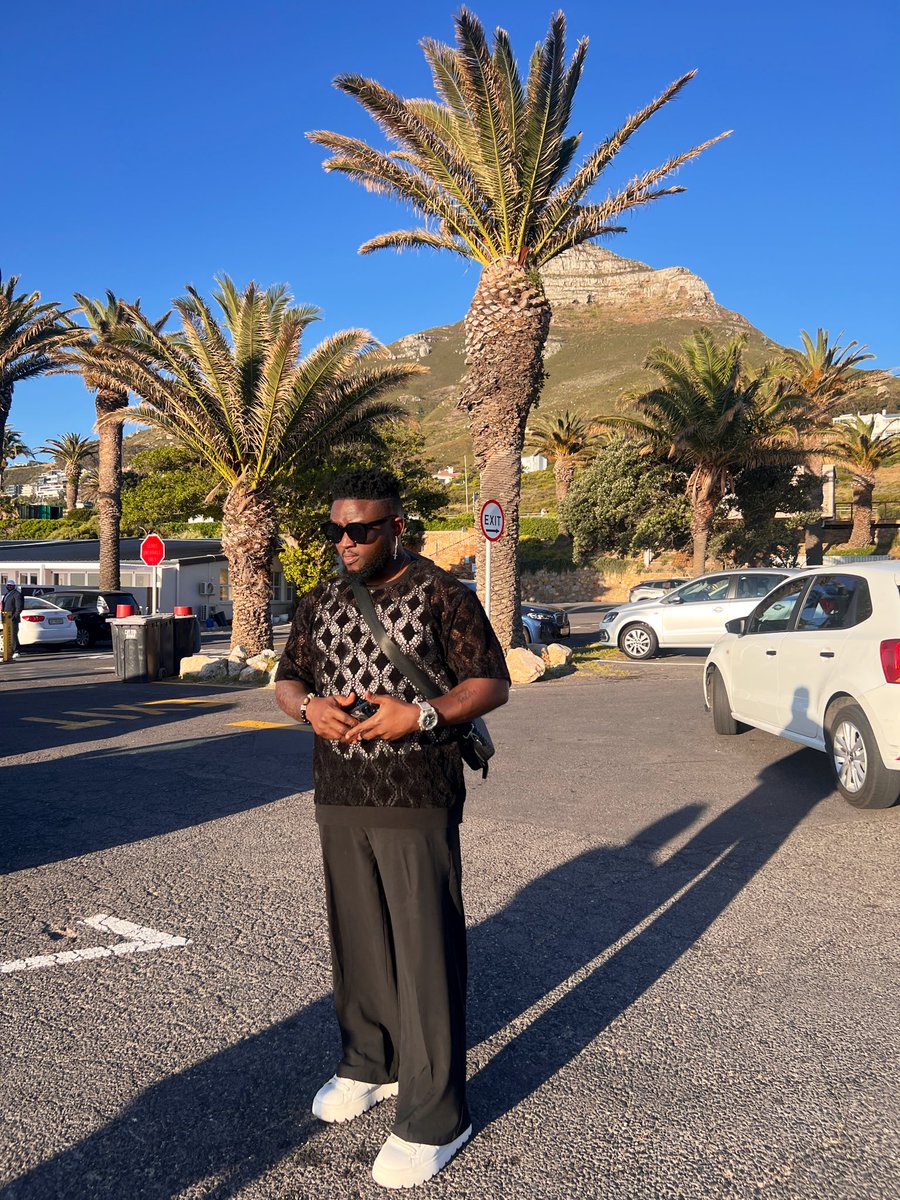 Na We Make Drip Scarce For Hospital 

Only One ☝️ Golden