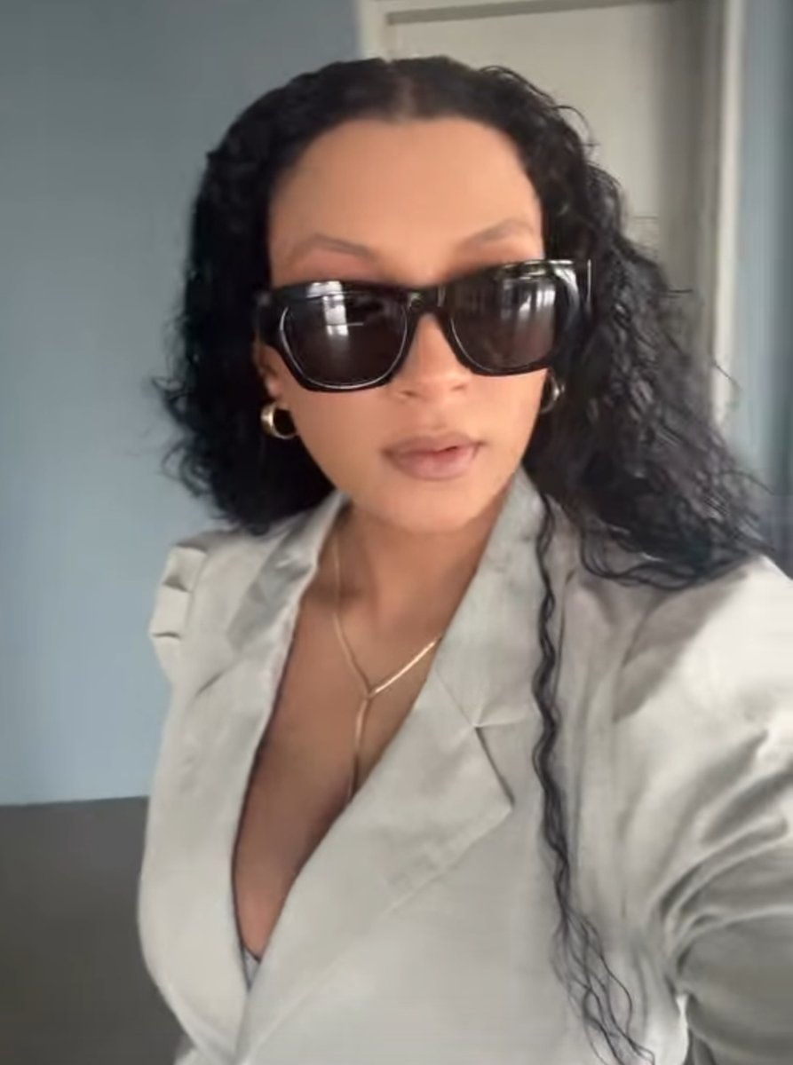 Eishh LOML What a gorge woman!🥺😫😍

FAITH MADE ASHLEY OGLE
ASHLEY OGLE GRATITUDE ERA
#GraceLiftedAshleyOgle
#ThanksgivingXAshleyOgle