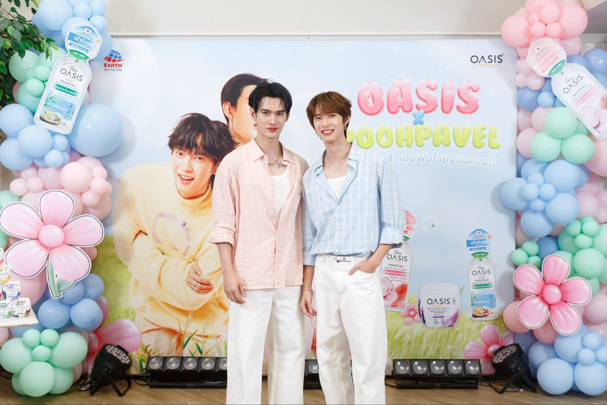 pavelphoom's tweet image. 🙏ขอบคุณทุกคนที่มาหากันที่งาน 
#OASISxPOOHPAVEL ❌🦟 ขอบคุณ @oasis_aircare ที่จัดงานน่ารัก ๆ นี้ขึ้นมา พวกเราสนุกมากครับ ได้ทำกิจกรรมและช่วยกันปกป้องผิวจากยุง ได้เจอมัมหมีที่น่ารักทั้งในสตูดิโอและผู้ชมทางบ้านทุกคน บรรยากาศอบอุ่น สนุก หอมฟินสุดๆ เล้ย🥰 
กิจกรรม LIVE จบลงไปแล้ว…