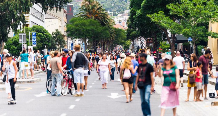 Inside Guide (@theinsideguide) on Twitter photo Walk, skate or cycle… No cars allowed. Bree Street Sundays are back! <a href="/CityofCT/">City of Cape Town</a> <a href="/geordinhl/">Geordin Hill-Lewis</a> bit.ly/4lpt2G8 Walk, skate or cycle… No cars allowed. Bree Street Sundays are back! <a href="/CityofCT/">City of Cape Town</a> <a href="/geordinhl/">Geordin Hill-Lewis</a> bit.ly/4lpt2G8