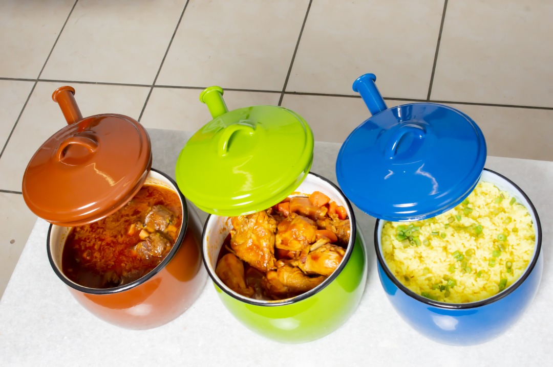 Weekend yapera. Vamwe had sadza &amp; #Hove, Vamwe vakadya sadza ne #Liver, uye vamwe vakafara mu #City vachinakidzwa nema #Chelsea Buns. What did you have?
#WeekendVibes #Foodie #ZimbabweanCuisine