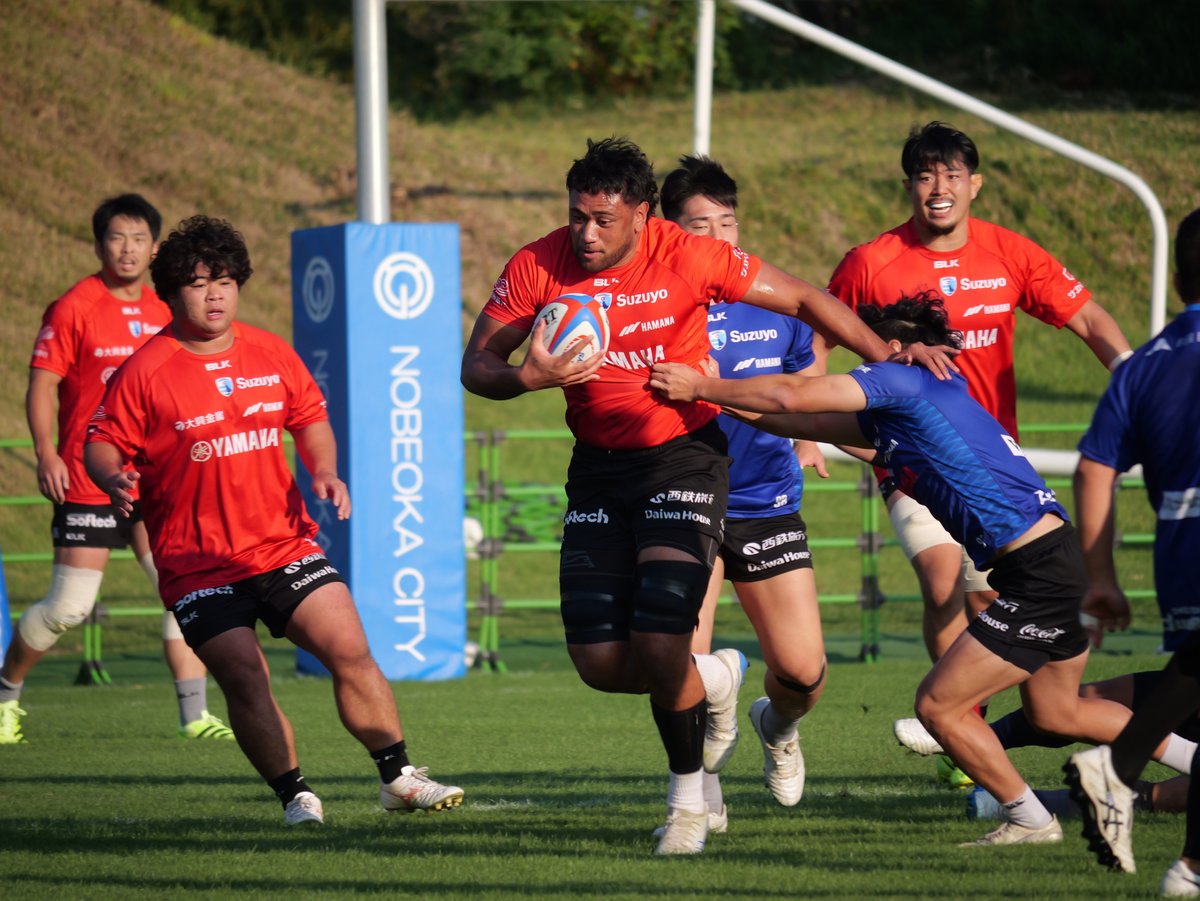 延岡キャンプ 2025 supported by
 #辛麺屋桝元 DAY4
Today's photo📸
本日も晴天☀️午前中のトレーニング後はアタック／ディフェンスを繰り返し、体幹トレーニングもしっかりと‼️本日で前半が終了🙌最後まで全員で乗り切ります❗️

🔗写真の続きはこちら(Instagram)
👉instagram.com/p/DQTtkkekpc9/…