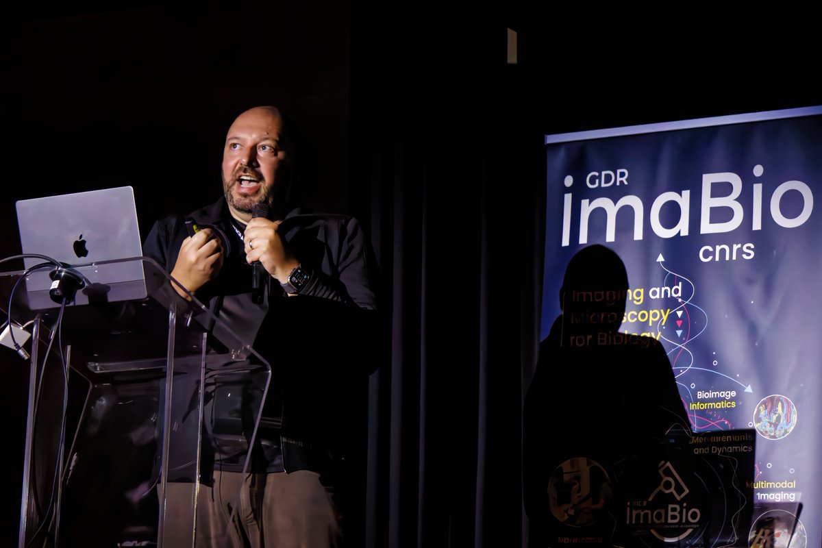 GDR_ImaBio's tweet image. #Mifobio2025

Luke LAVIS &apos;s talk is online !
👉Turning dyes on and off for biological imaging.
👉 youtube.com/watch?v=kzO8fT…

Learn more ?
👉janelia.org/lab/lavis-lab

@HHMIJanelia @CNRS  @CNRSingenierie @CNRSbiologie