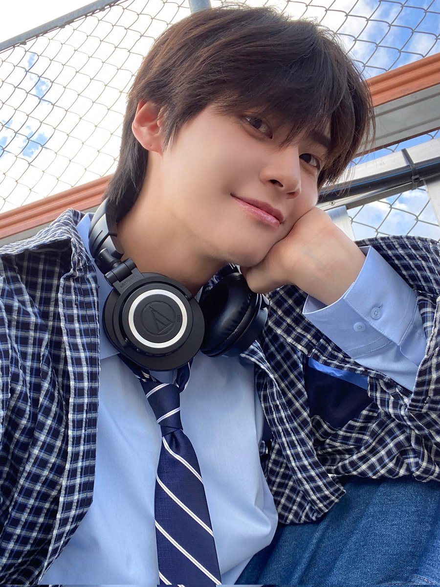 이진혁 (LEE JIN HYUK) tweet media