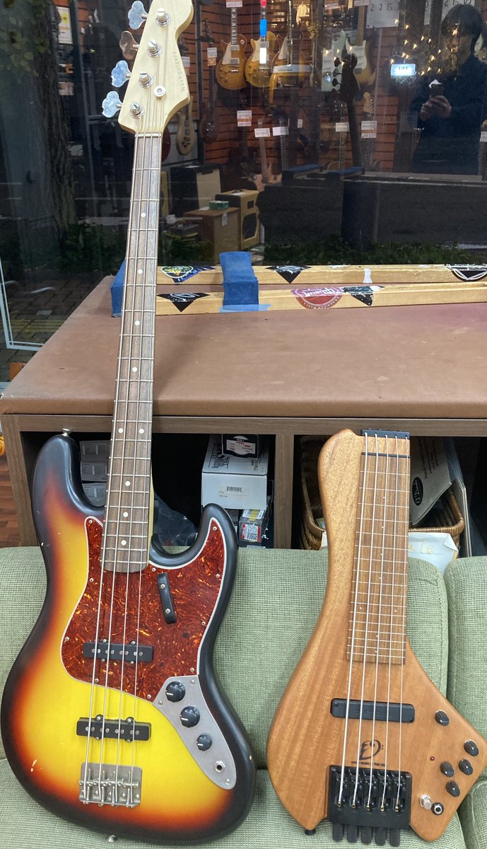 apollonmusic's tweet photo. コンパクトベースWing Instruments 久々の入荷

フレットレス、5弦、オクターバーを搭載

#WingInstruments #コンパクトベース https://t.co/igk49Kevcv