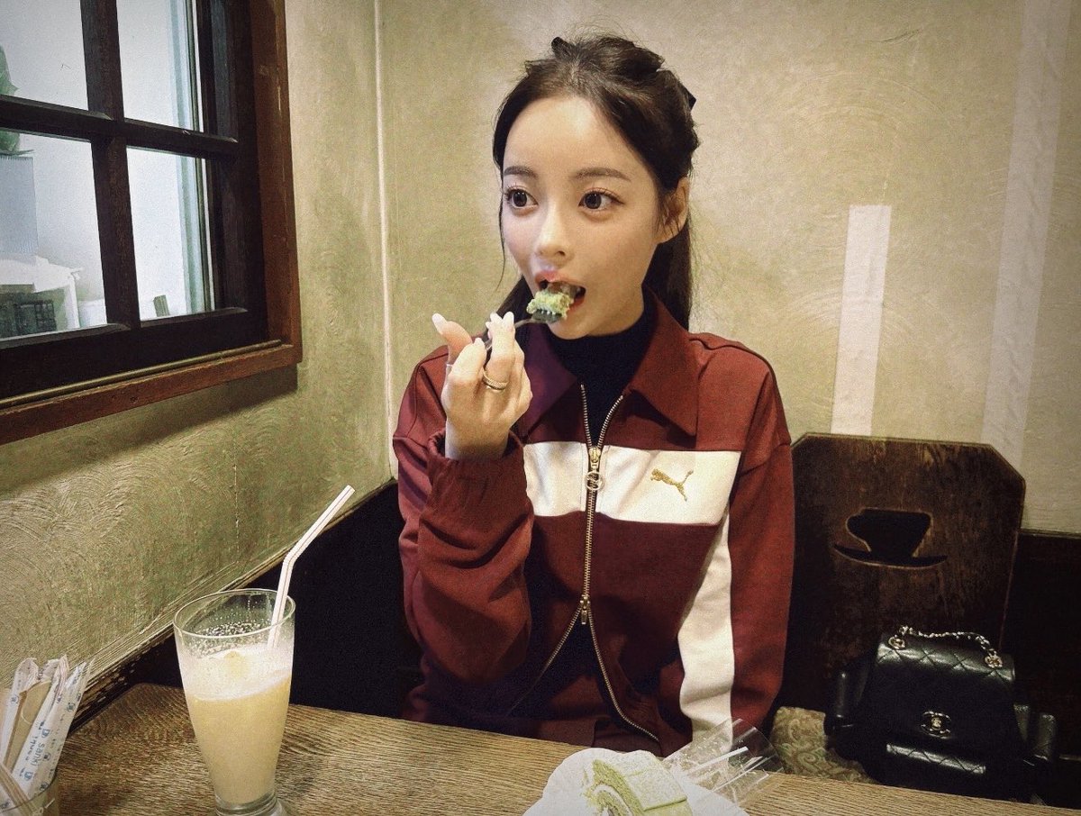 タレント・お笑い芸人 KIRARA タレント・お笑い芸人 KIRARA 虹組キララのプロフィール