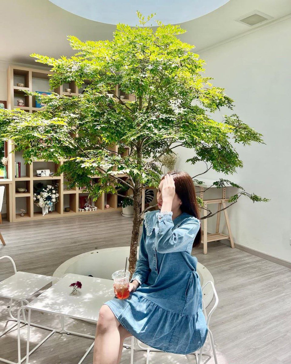 จริงๆ แล้วเราเป็นเด็กเรียนนะ เรียนเธอไม่ปลั๊ก รักเธอไม่เปลี่ยน😆😍