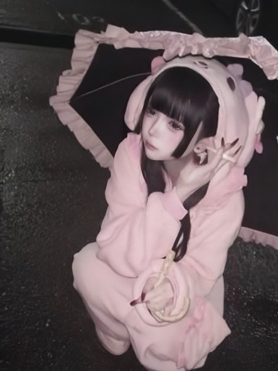 ♡専用ページ♡ Ume Design Embroidery T shirt🐇🐇🩷 #頭狂色情兎 #fxxingrabbits