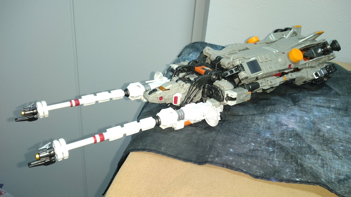 易的宇宙連環画1/64ロクジュウヨンブンノイチ Sad on X