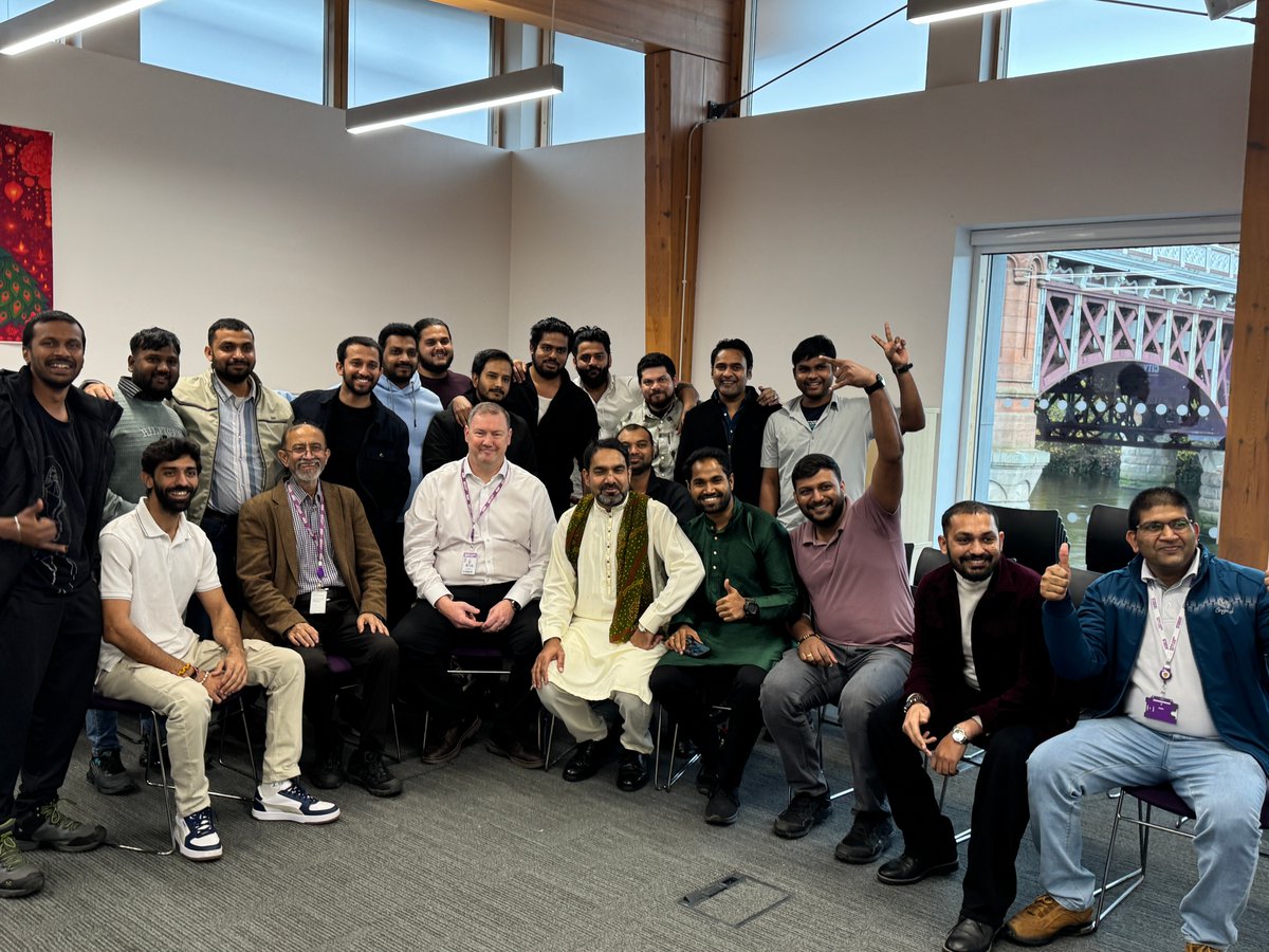 CofGCollege's tweet image. A week on, we’re reflecting on a joyful Diwali celebration with our Indian &amp;amp; Pakistani cadets, lecturers, and faculty. Music, dancing, games &amp;amp; stories brought everyone together — thank you Namak Mandi for the delicious food!