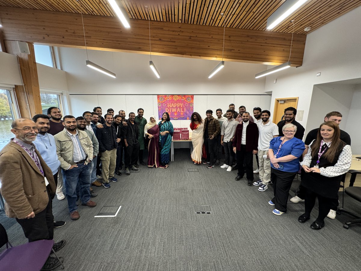 CofGCollege's tweet image. A week on, we’re reflecting on a joyful Diwali celebration with our Indian &amp;amp; Pakistani cadets, lecturers, and faculty. Music, dancing, games &amp;amp; stories brought everyone together — thank you Namak Mandi for the delicious food!