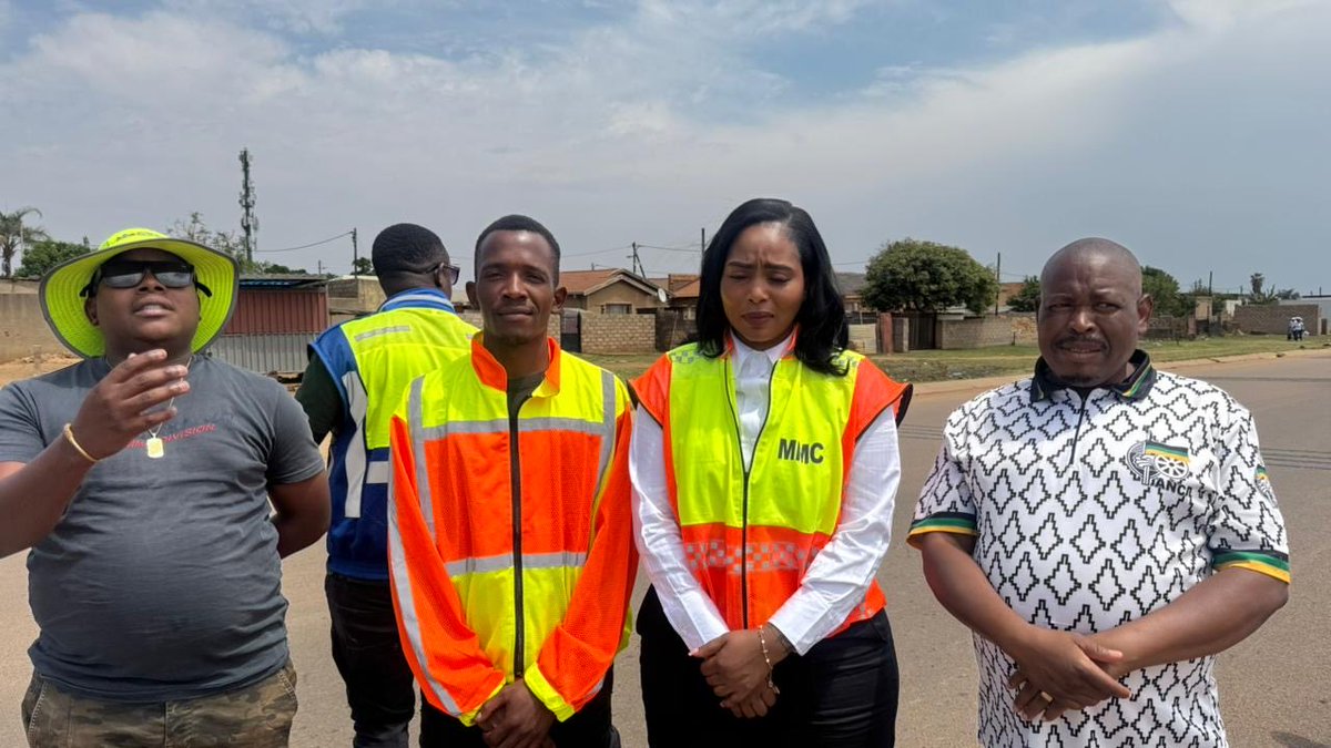 tlangimich's tweet image. We found him💯🇿🇦❤️. A true champion of road safety. I met Tebogo this morning and I am happy to let you know that we are taking him in as part of Bastrata. 
Whilst we will be formalising his work,secure appropriate training for him and providing a monthly stipend, we will also…