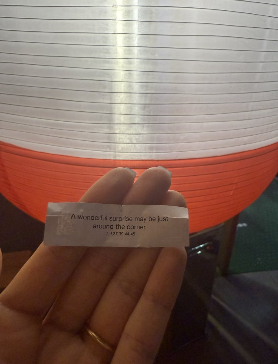 levvam's tweet photo. Ma femme m’a envoyé ça… ils doivent lui mettre la pression 😭 https://t.co/PY15z7zwbV