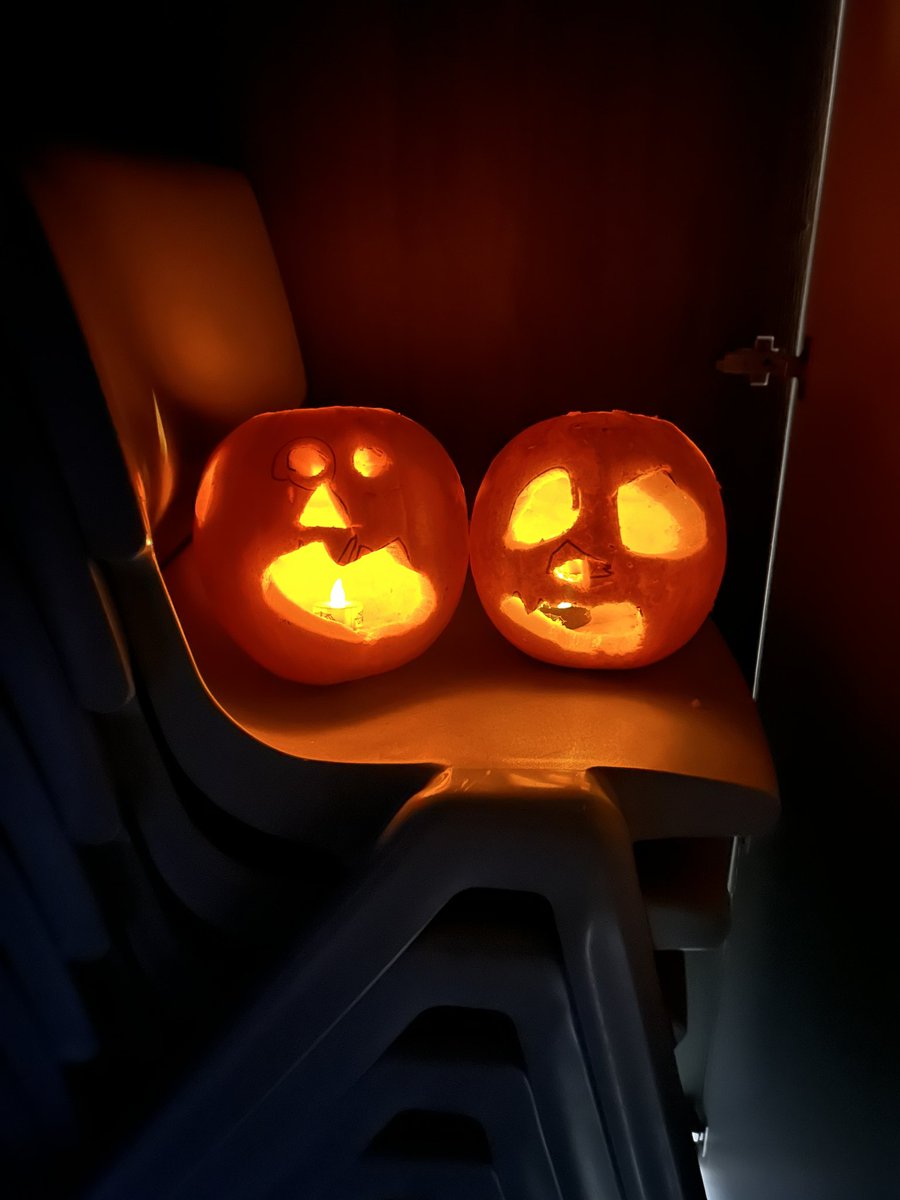 Look at these amazing pumpkins carved yesterday at the <a href="/BramptonMuseum/">Brampton Museum</a> with #GrowNorthStaffs I'm especially impressed with the ones done by the Taylor boys. I bet even <a href="/altontowers/">Alton Towers Resort</a> would be proud to display these. Well done lads, they're amazing. #pumpkinCarving #Halloween