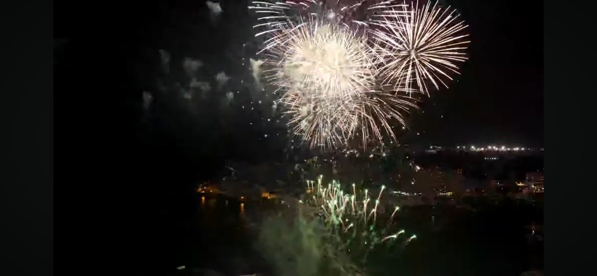 花火も見た🎇緑の花火綺麗だった…。
いつか沖縄で直接見られたら良いな🥲
今年もありがとうございました！
#HAPPYSHODAY
#與那城奨を沖縄から世界へ
#祝30歳_奨くんの歌声でひらく未来