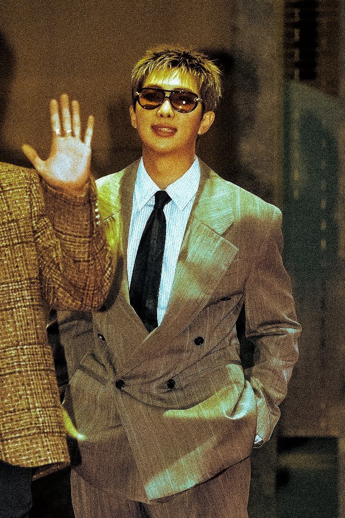 sleepinginsilk's tweet image. the 90s heartthrobs