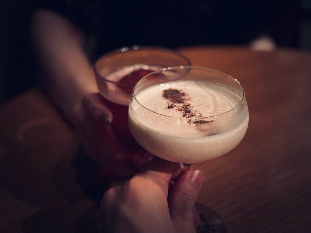 tokai_yo_'s tweet image. 前々から予定合わせておいて会うのはもちろん楽しい。
一方で、予定合わせてないけどもしかしたら行けば会えるかもと思っていて会えたときや、全然想定してなかったけど偶然会えたときに、その後流れでどこか行くというのも楽しいよね。