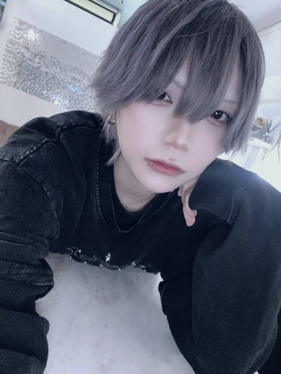 イケメン証明写真 ̗̀📢4枚目イケメン過ぎる!! . ナチュラルリバースのセンター