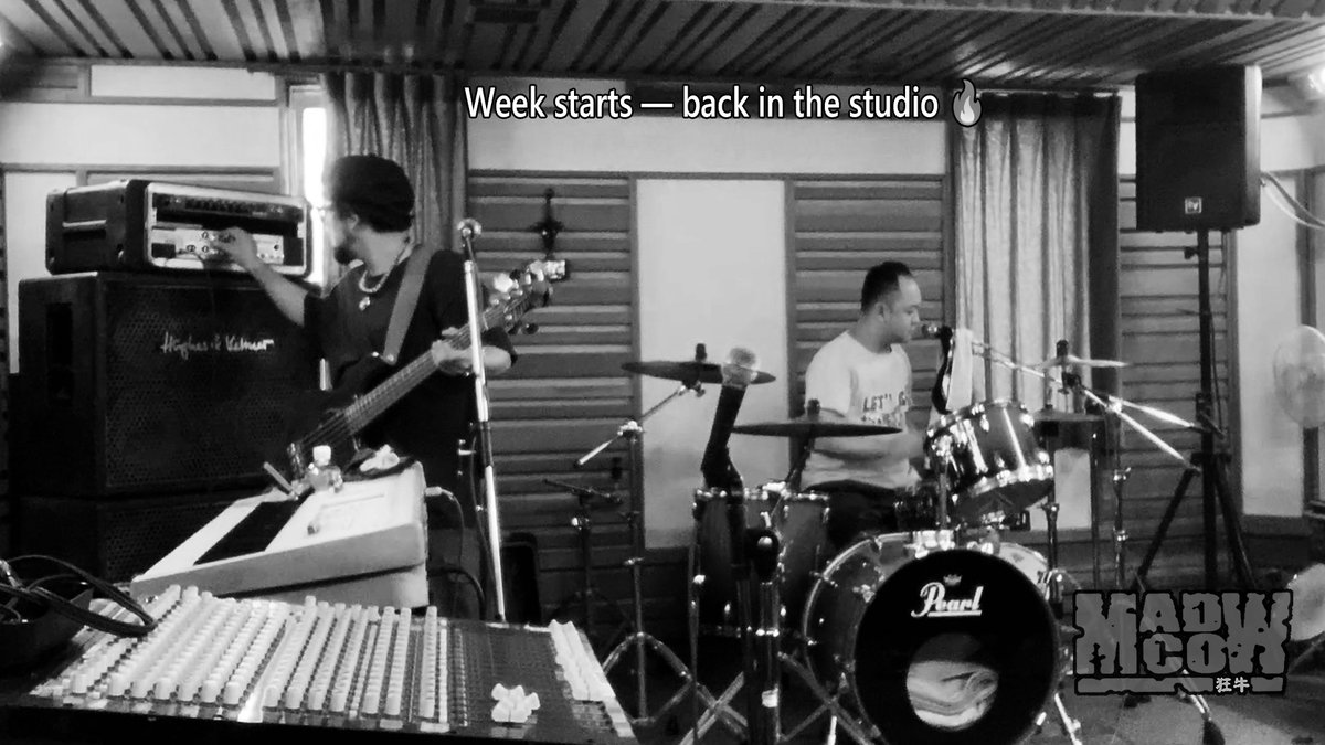 MAD COW - Studio work

This week, keep it loud🔥
今週も頑張りましょう！

#MAD_COW #制作中 #ラウドロック #ミクスチャー #Osaka
